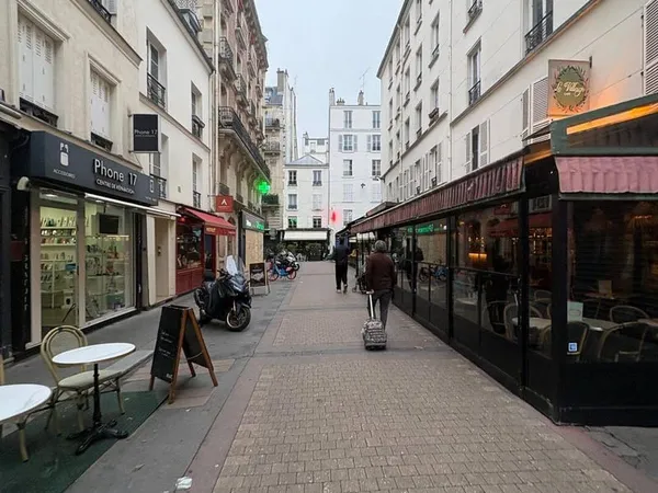 Boutique 270 m²