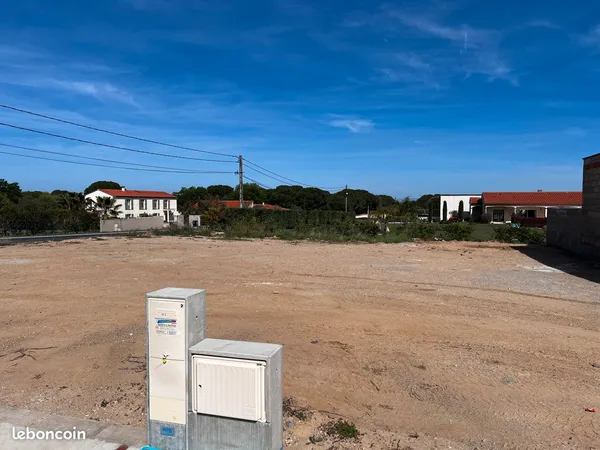 Terrain viabilisé 500 m2 Laroque des Albères