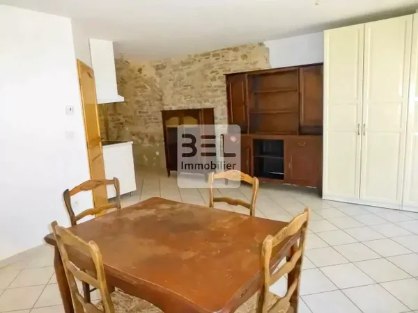 Charmant studio en pierre à Bagnols-sur-Cèze