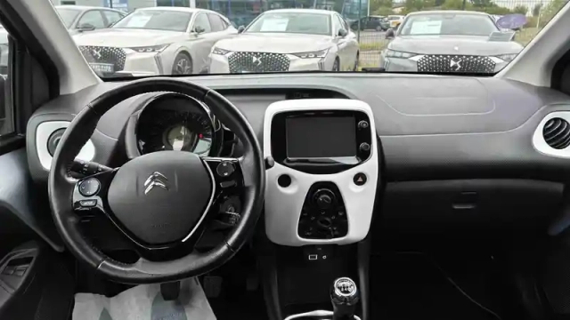 Citroën C1 puretech 82 — photo 21