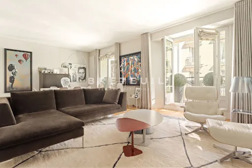 Appartement 4 pièces 108 m²