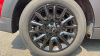 Mini Mini Cooper 136ch Edition Premium Plus BVA7 — photo 36