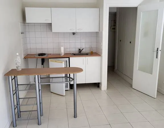 Studio 1 pièce 26 m²
