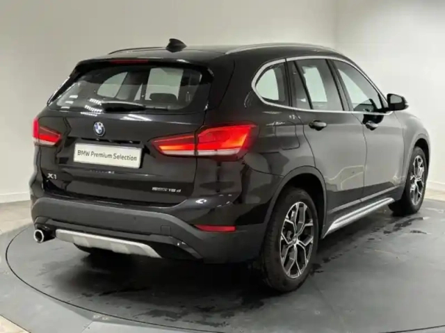 Bmw X1 sdrive16d 116ch xline — photo 3