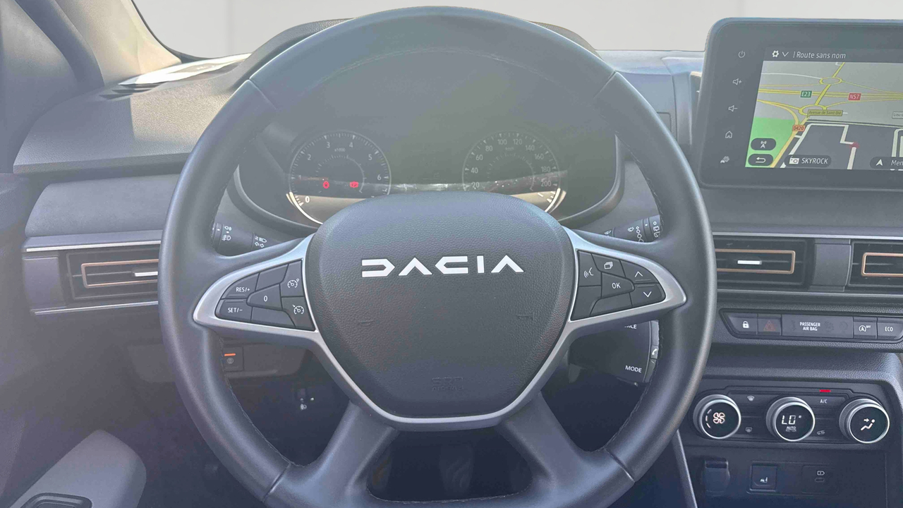 Dacia Sandero TCe 90 GSR2 — photo 10