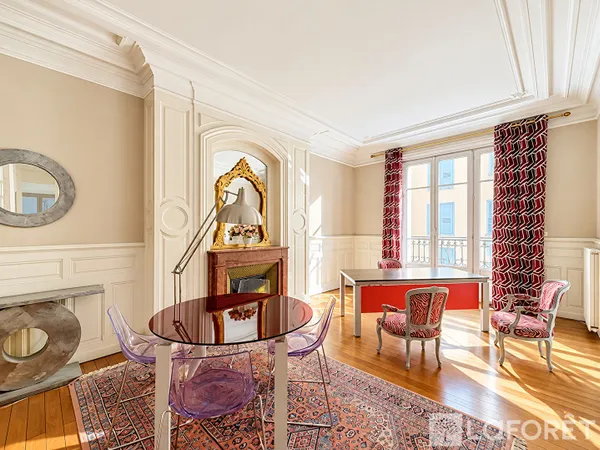 Appartement 6 pièces 168 m²