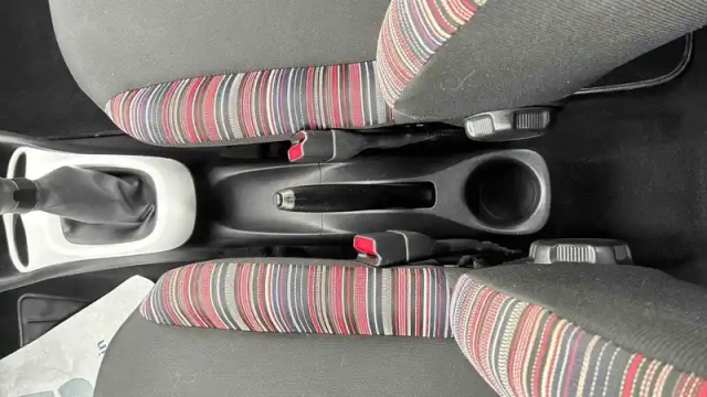Citroën C1 puretech 82 — photo 20