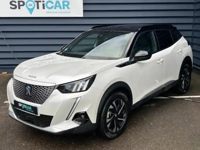Peugeot 2008 e- 136ch gt