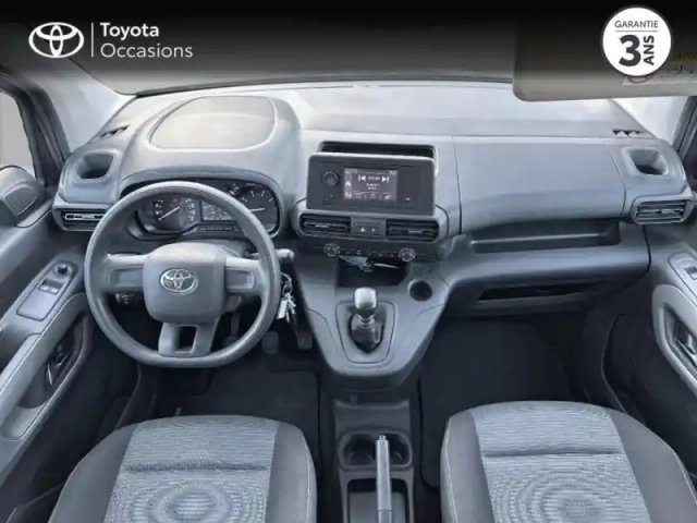 Toyota Proace city verso medium 1.2 110 vvt-i dynamic rc23 — photo 8