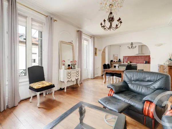 Appartement 4 pièces 84 m²
