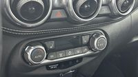 Nissan Juke 1.6 Hybrid 143ch Tekna 2023 — photo 15