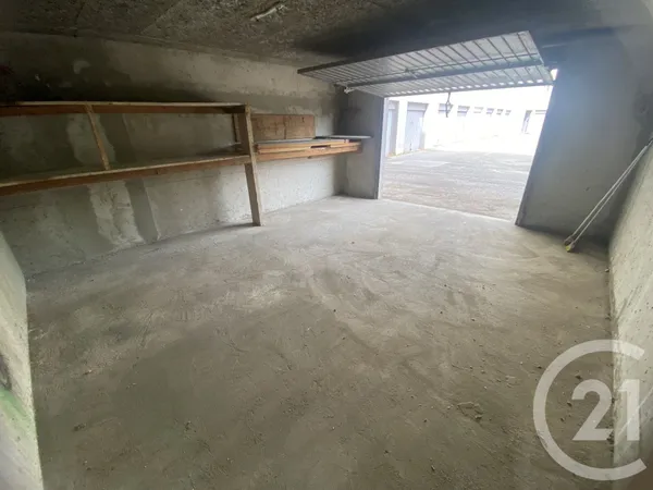 Parking 15 m²