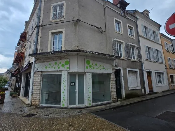 🏡 À VENDRE - Immeuble de rapport avec fort potentiel à Argenton-sur-Creuse