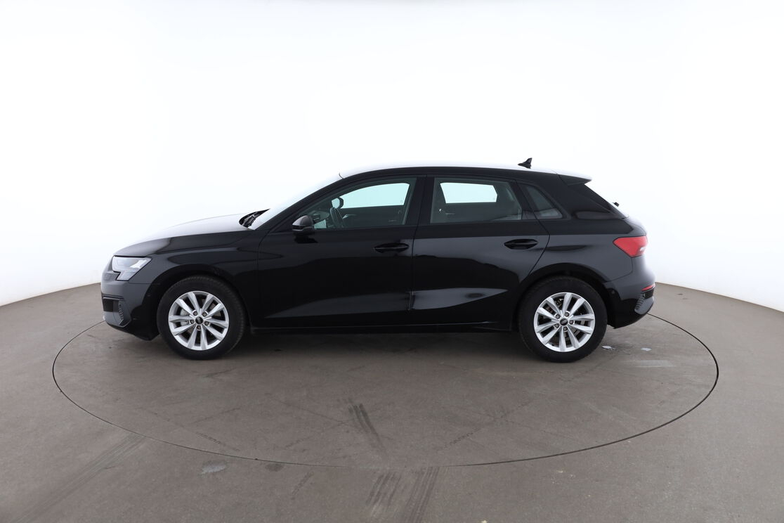Audi A3 Sportback 30 TFSI mHEV S Tronic — photo 2