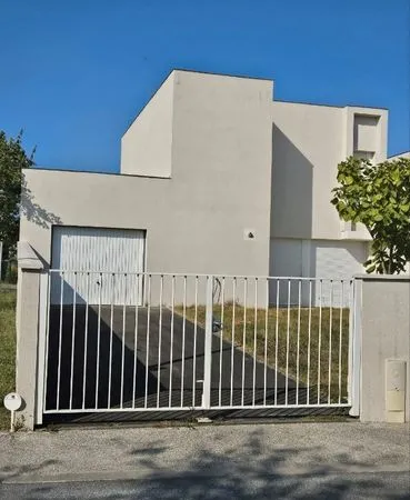 Villa d architecte perigny 17