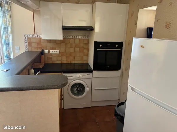 Loue petite maison