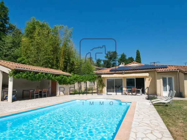 Maison de luxe 5 pièces 132 m²