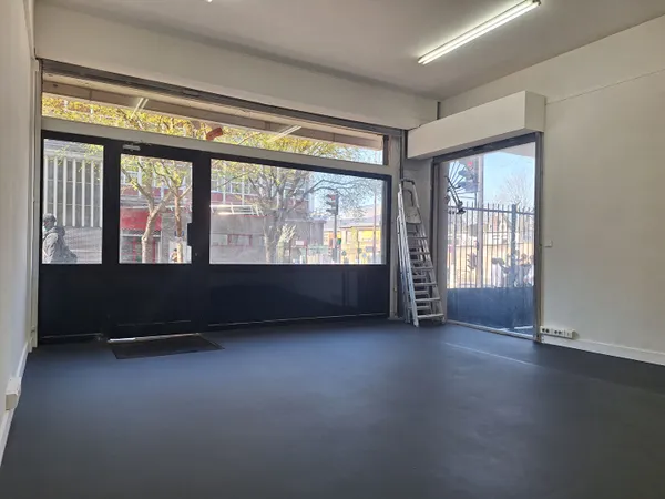 Local commercial 50 m²