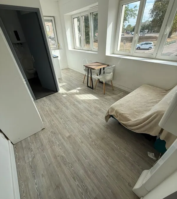 Photo 1