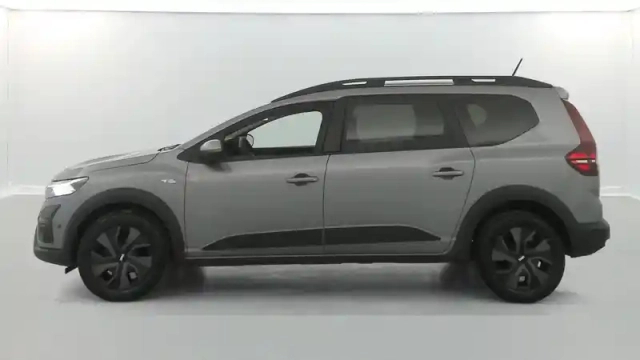Dacia Jogger eco-g 100 5 places gsr2 — photo 11