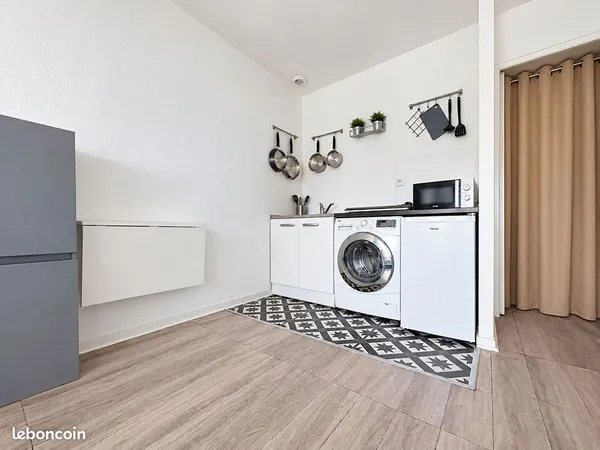 Studio 1 pièce 23 m²
