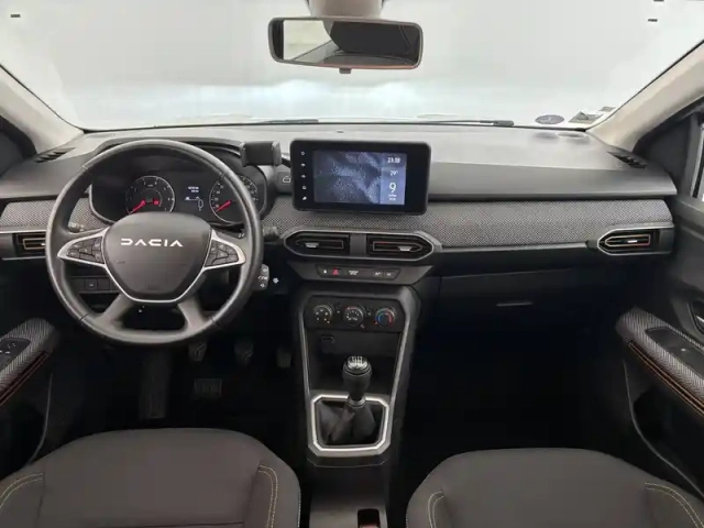 Dacia Sandero eco-g 100 — photo 38