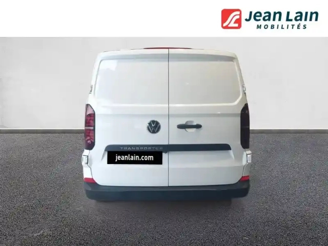 Volkswagen Transporter van l1h1 2.0 tdi 150 bva8 — photo 21