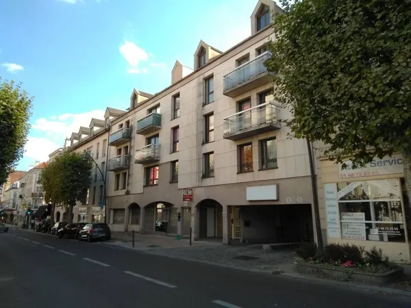 Parking 12 m²