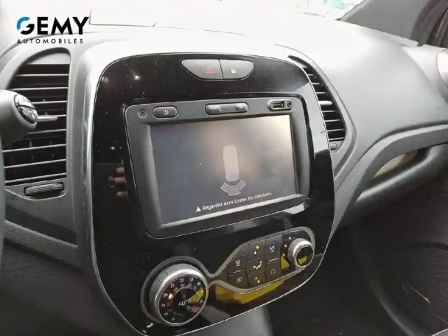 Renault Captur dci 90 energy — photo 15