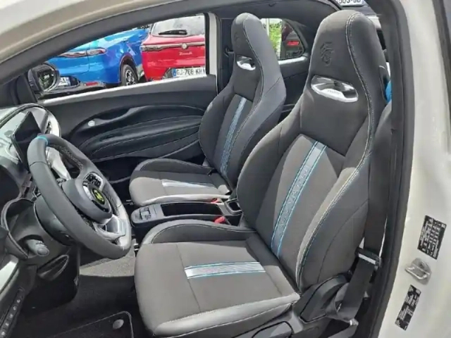 Abarth 500 c e 155ch pack — photo 9