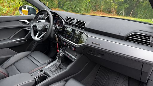 Audi Q3 Sportback 40 2.0 TDI 200 Quattro S Tronic7 - S Line – 2021 – 47145 km – Diesel – Boîte Automatique — photo 19