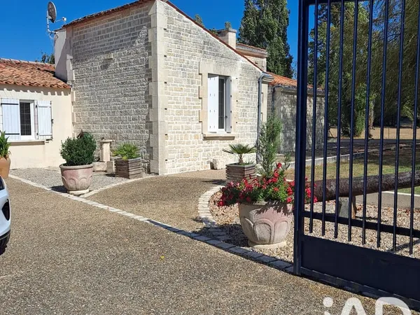 Vente Maison de campagne 7 pièces
