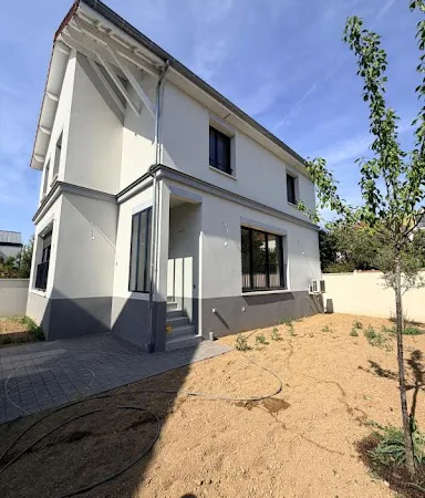 Maison 5 pièces 130 m²