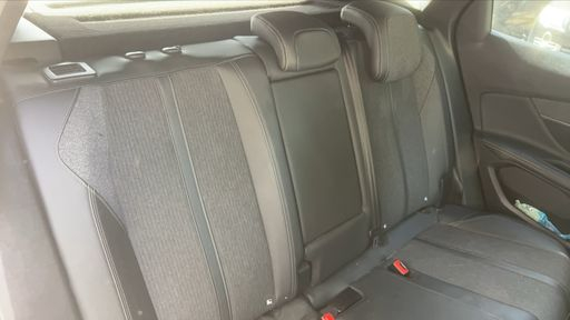 Peugeot 3008 1.2 Puretech 130 - GT Line – 2020 – 118024 km – Essence – Boîte Manuelle — photo 33
