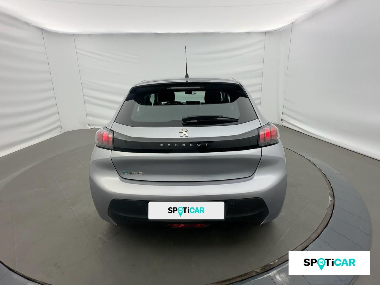 Peugeot 208 e-208 136ch active pack — photo 5