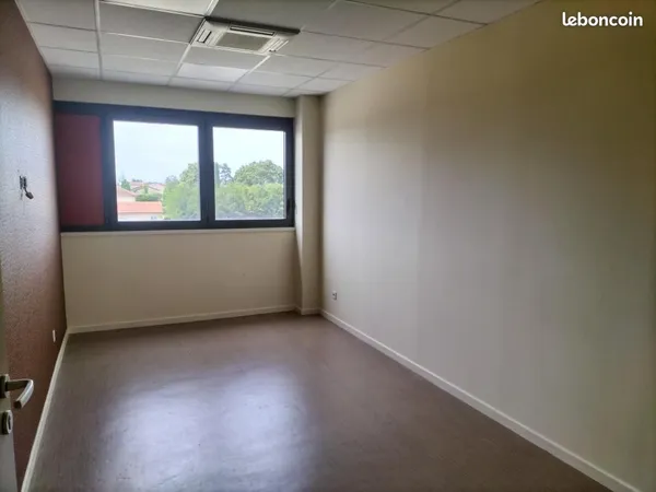 Bureaux 13 m²