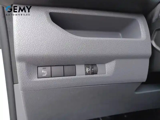 Citroën Jumpy fgn m bluehdi 145 s&amp;s eat8 — photo 17