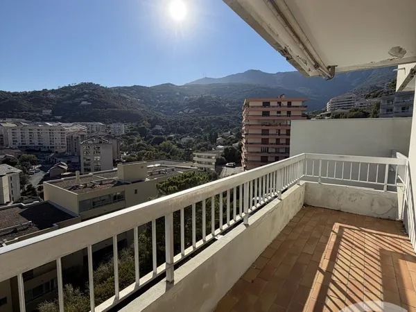 Appartement 3 pièces 80 m²