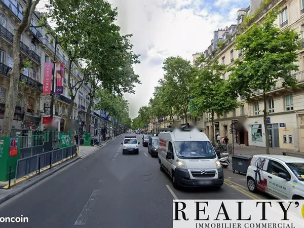 Local commercial 371 m²