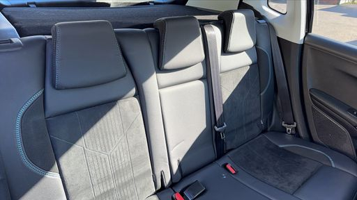 Peugeot 2008 Crossway 1.2 130.00 - Crossway – 2019 – 98297 km – Essence – Boîte Manuelle — photo 39