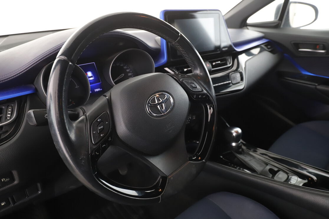 Toyota C-HR 1.8 Hybride Graphic — photo 10