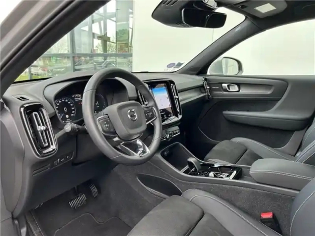 Volvo Xc40 t5 recharge 180+82 ch dct7 — photo 52