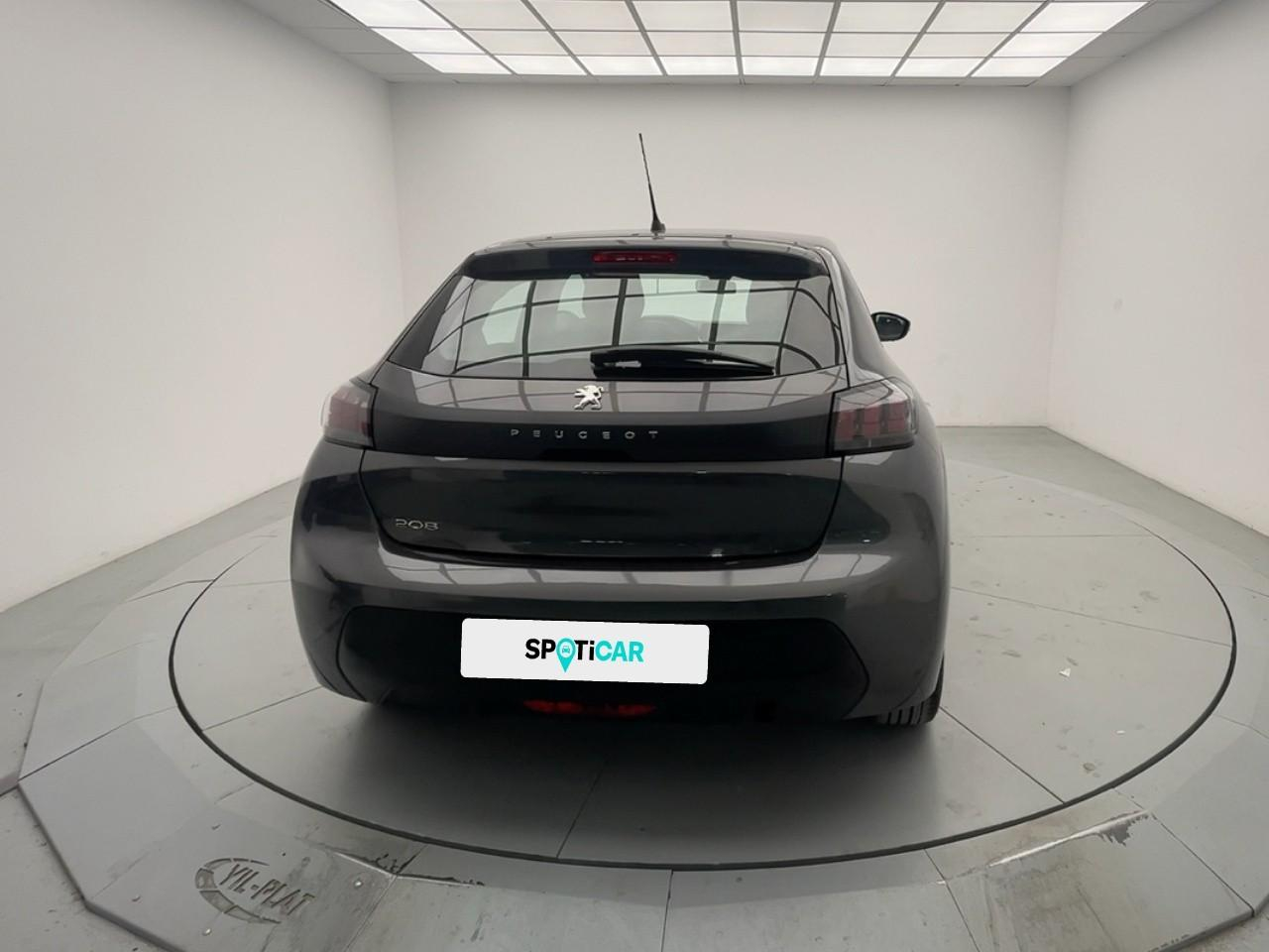 Peugeot 208 puretech 75 s&s bvm5 like — photo 4