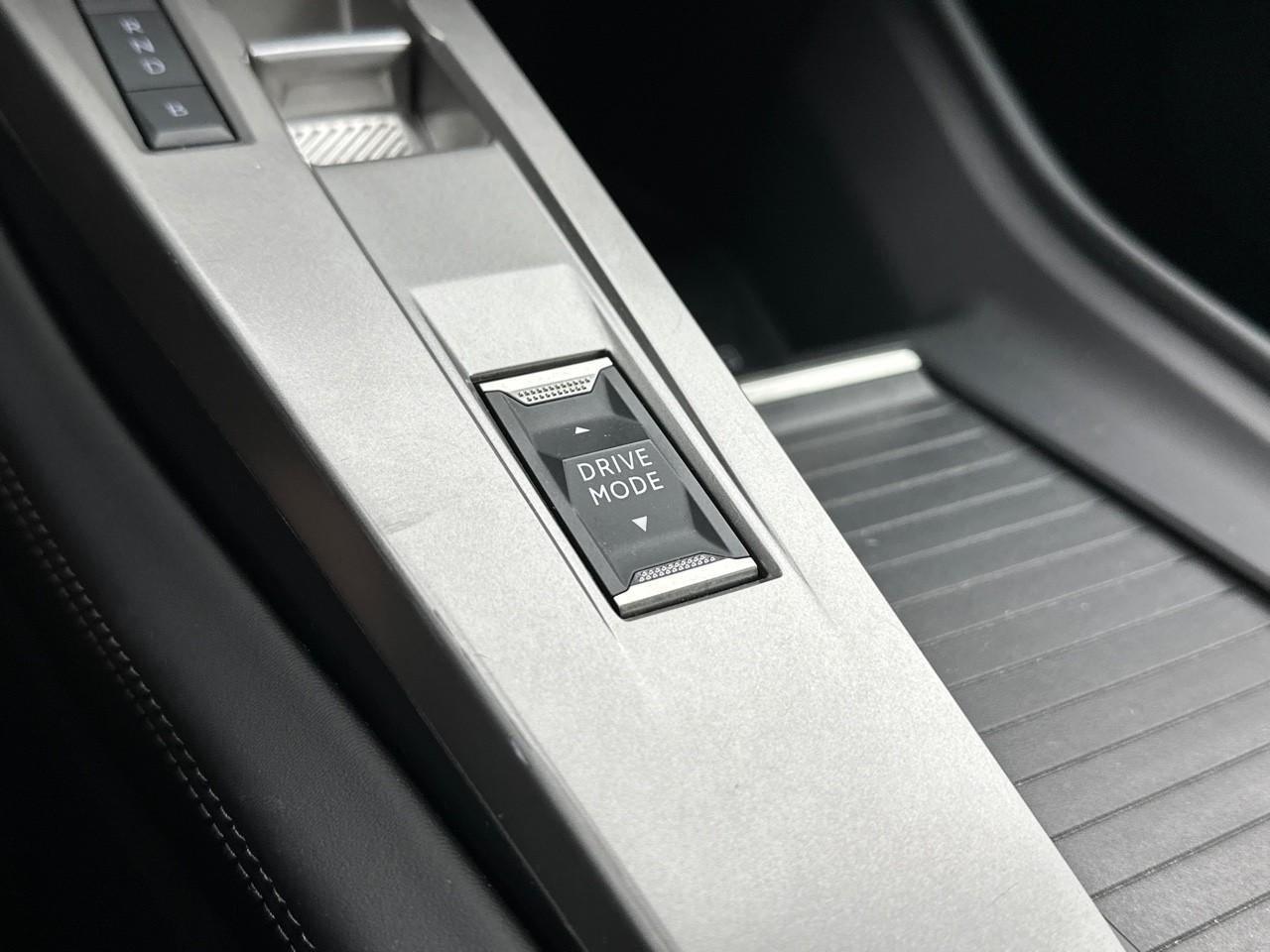 Peugeot 408 phev 180 e-eat8 allure pack — photo 30