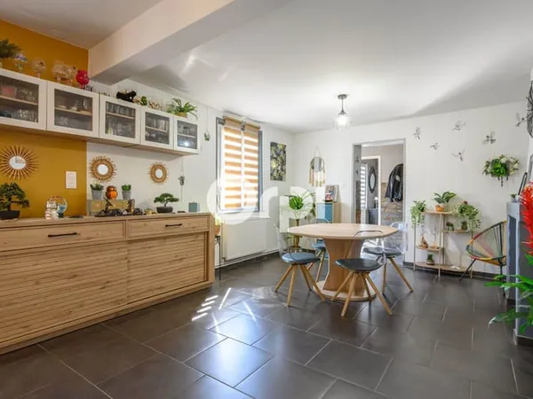 Maison 4 pièces 126 m²
