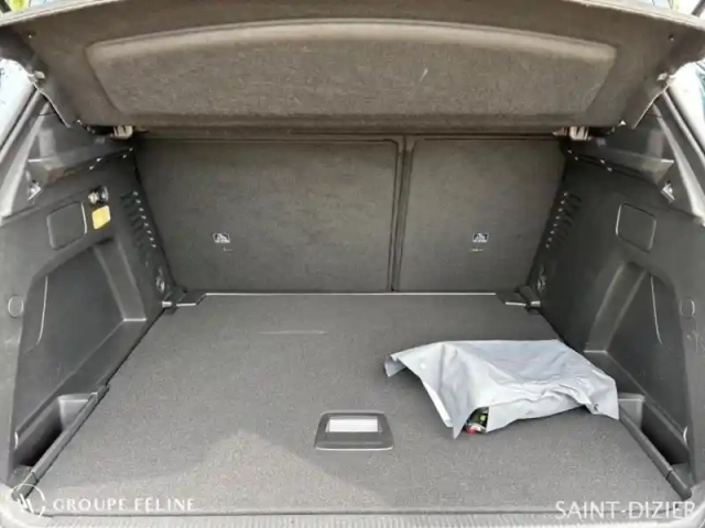 Peugeot 3008 1.2 puretech 130ch s&amp;s active pack — photo 6