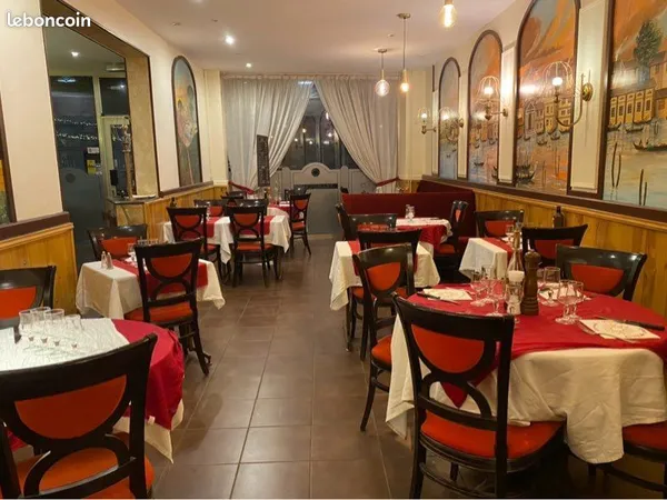 Restaurant Suresnes avec logement et jardin