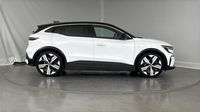 Renault Mégane E-Tech Electric EV60 220ch Iconic super charge -C — photo 4