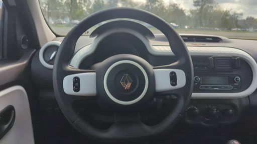 Renault Twingo 1.0 SCe 70 - Zen – 2017 – 94028 km – Essence – Boîte Manuelle — photo 30