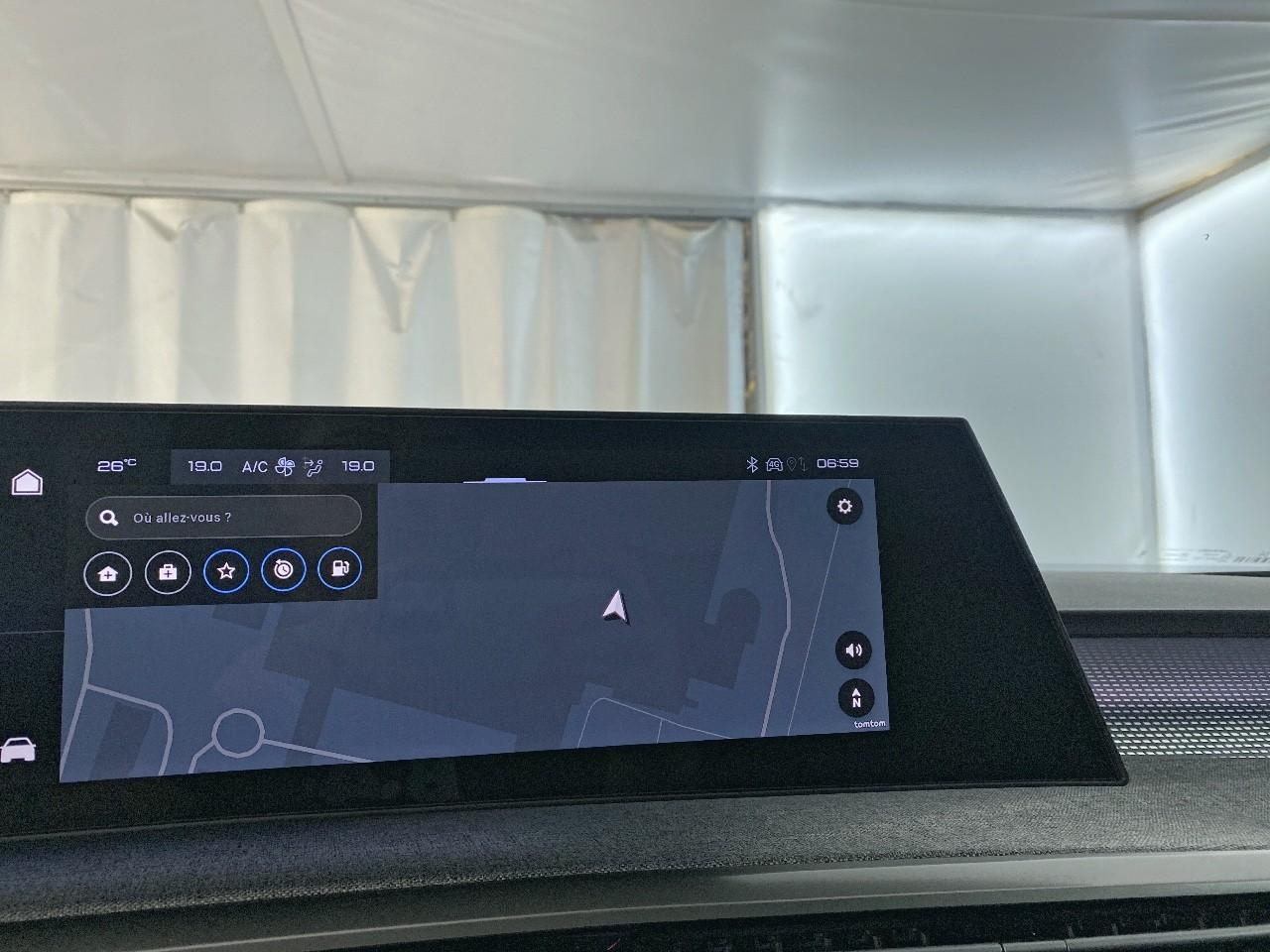 Peugeot 3008 hybrid 145 e-dcs6 gt — photo 14